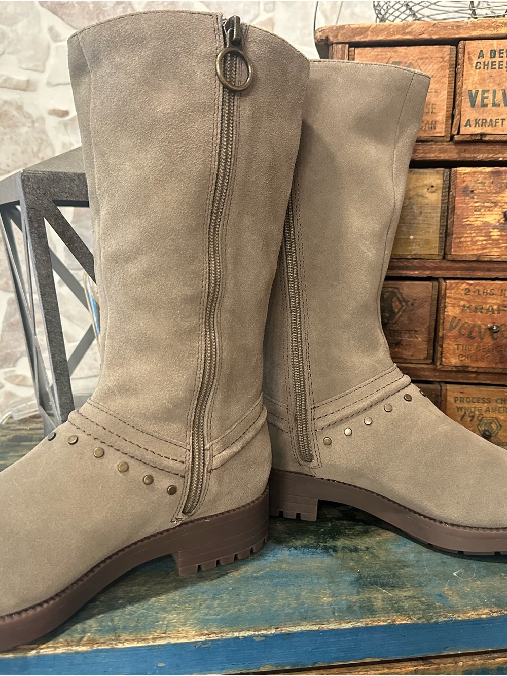 Revitalign Fall Boots - Picture 2 of 9